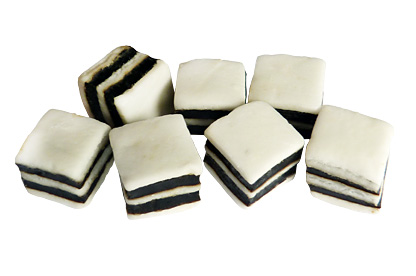 Black & White Mints (150g)