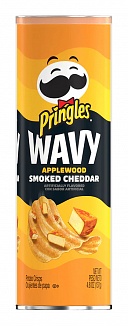 Pringles Wavy Applewood Smoked Cheddar (8 x 137g)